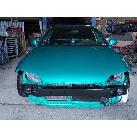 OEM-Parts Barra parachoques delantera - HRT