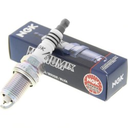 NGK Bujía Iridium IX BKR7EIX-11 / 6988 - NGK-BKR7EIX