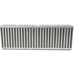 Vibrant Performance Núcleo del intercooler con flujo vertical - 18x6x3.5'' - VP